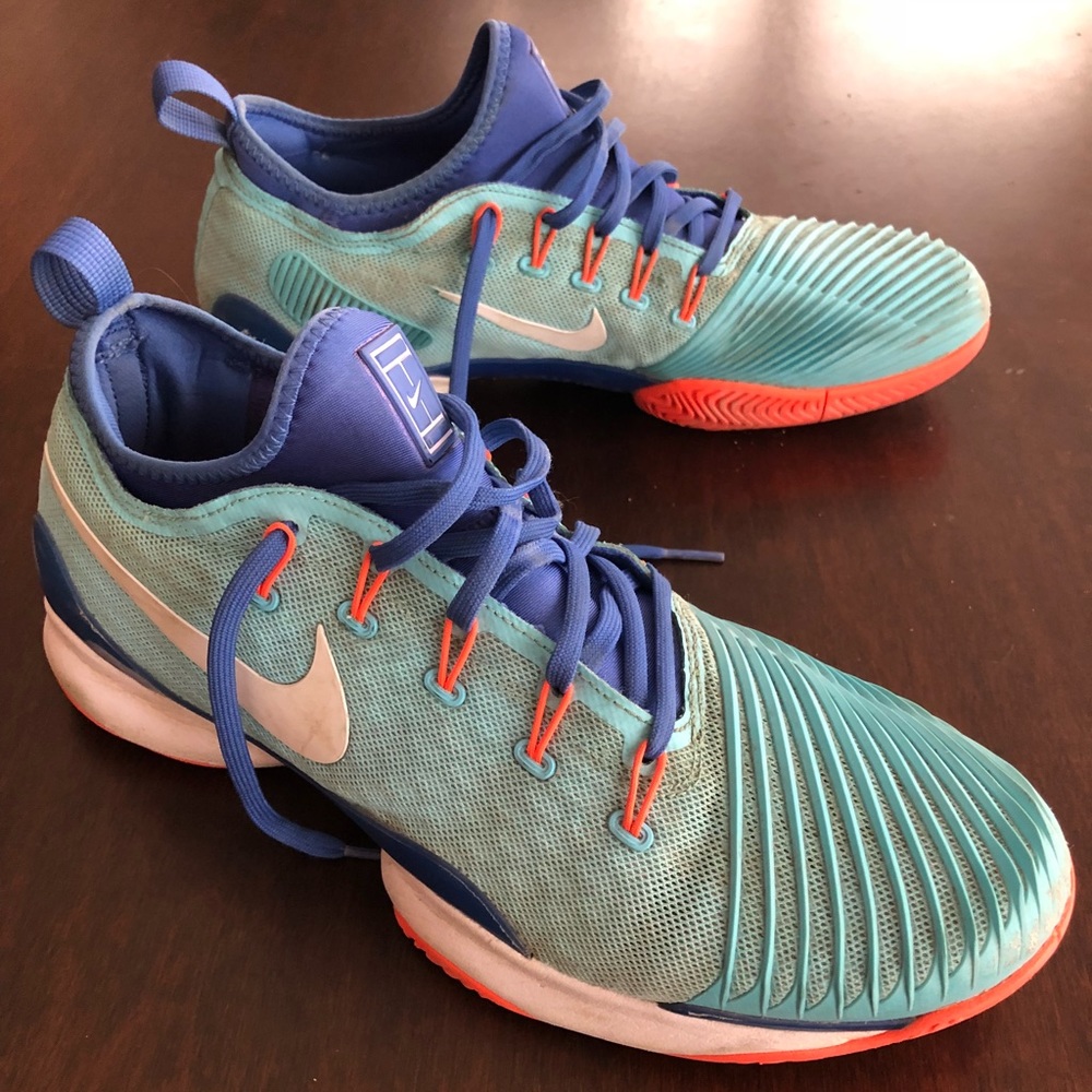 Nike Air Zoom Ultra React